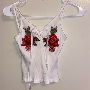 ROMWE Rose Embroidered Crop Top